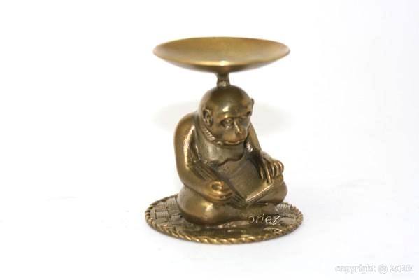 Bougeoir singe studieux