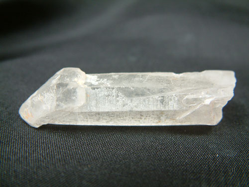 Cristal Septre � Pointe brute - dimension 4cm