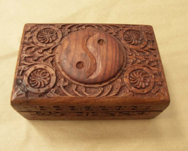 Boite ""Cashmire"" en bois ""Yin-Yang""
