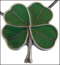 Pendentif celtique - Trèfle à quatre feuilles émaillé vert -