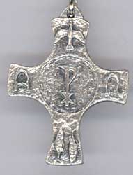 Pendentif Croix  argenté alpha oméga