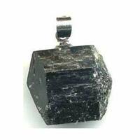 Pendentif tourmaline noire cristal ( schorl ou schorlite)